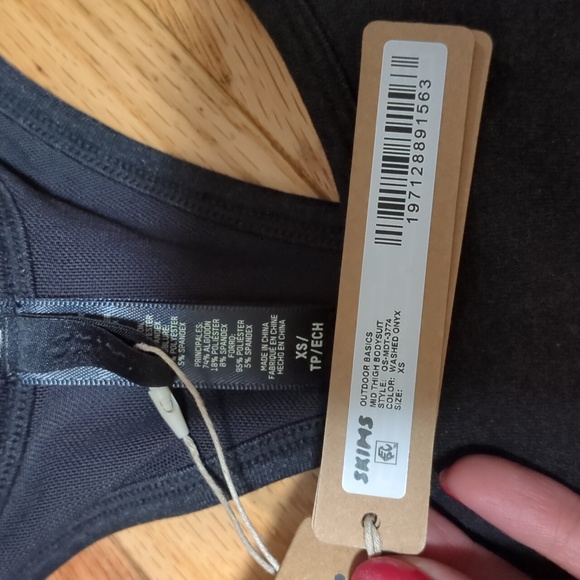 1. NWT SKIMS OUTDOOR MID THIGH ONESIE IN WASHED ONYX - Picture 8 of 8